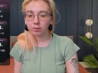 FrizenSurreals nude Live Sex Chat Show