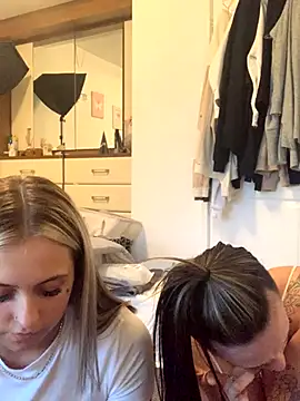 kinkykezxx naked strip on cam for live sex video chat