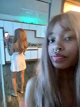 lovekaylaa naked strip on cam for live sex video chat