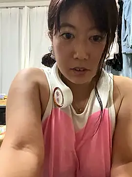 Nolstein naked strip on cam for live sex video chat