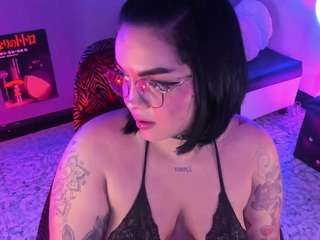 Val, ? nude Live Sex Chat Show