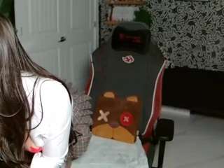Gina Valentina nude Live Sex Chat Show