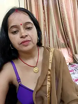 riyalove2 naked strip on cam for live sex video chat