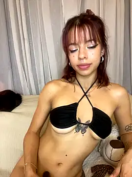 Emma_moon444 naked strip on cam for live sex video chat