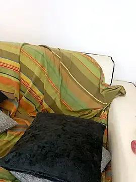 EvaLoReCouple naked strip on cam for live sex video chat