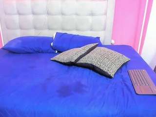 hotwhores-sky nude Live Sex Chat Show