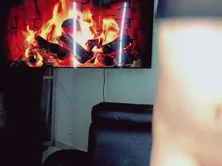 Miadanielaxx nude Live Sex Chat Show