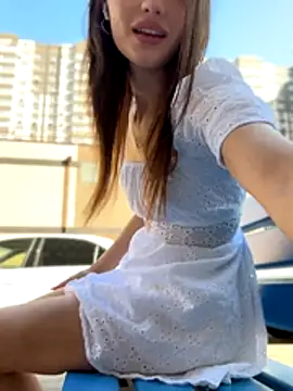 Molly_Muer naked strip on cam for live sex video chat