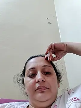Sajida450 naked strip on cam for live sex video chat