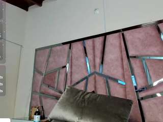 alessacreed nude Live Sex Chat Show