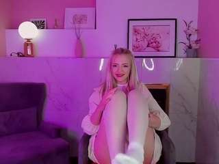 EmilyAir nude Live Sex Chat Show