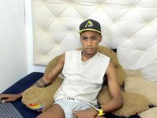 Jhakccer nude Live Sex Chat Show