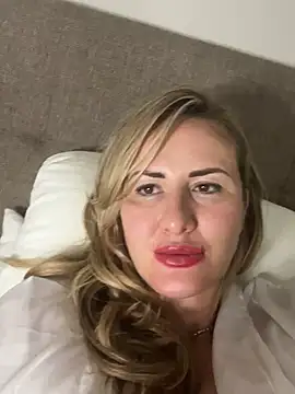 LanaShockk naked strip on cam for live sex video chat