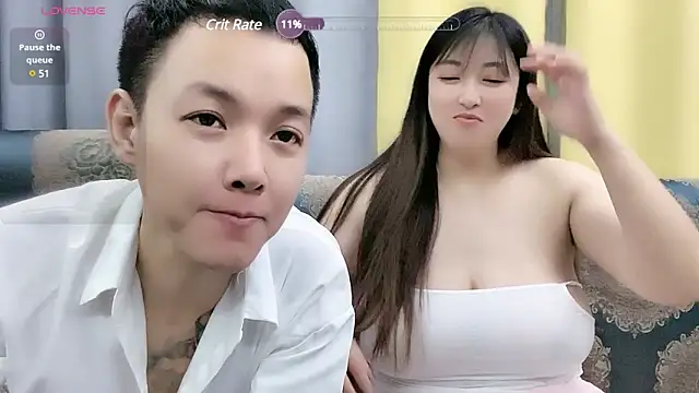 Lulu-y naked strip on cam for live sex video chat