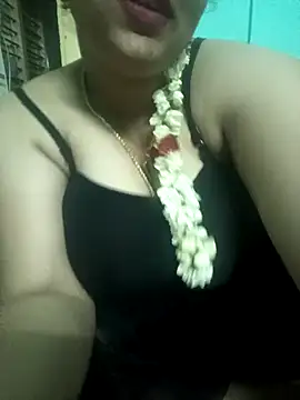 tamilniranjana naked strip on cam for live sex video chat