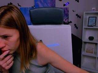amnesia-red nude Live Sex Chat Show