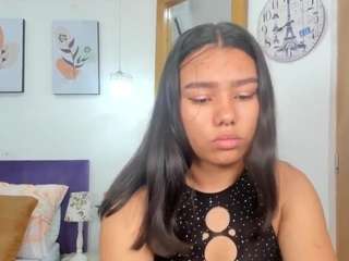 lili-traviss nude Live Sex Chat Show