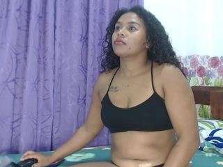 LINDAEBONY19 nude Live Sex Chat Show