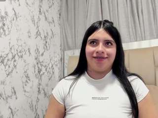 Naiax nude Live Sex Chat Show