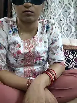 SexyIndianCouple naked strip on cam for live sex video chat