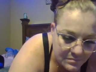 AppleAss-Milf nude Live Sex Chat Show