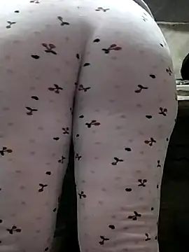 Dalou3a69 naked strip on cam for live sex video chat