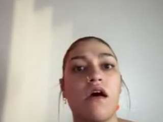 everyoneluvst nude Live Sex Chat Show