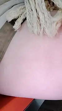 hanhan_11 naked strip on cam for live sex video chat
