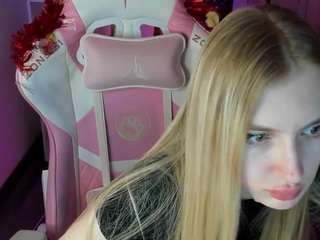 Luna-Cutie nude Live Sex Chat Show