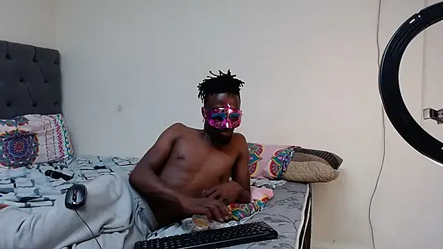 SHANTYBABE naked strip on cam for live sex video chat