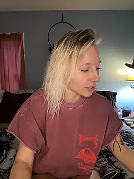 sunidreamss naked strip on cam for live sex video chat