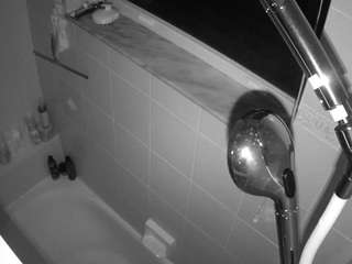 voyeurcam charleys bathroom nude Live Sex Chat Show