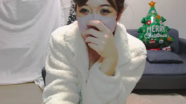 yooooo-chandesu naked strip on cam for live sex video chat