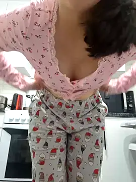 homegirl_emily naked strip on cam for live sex video chat
