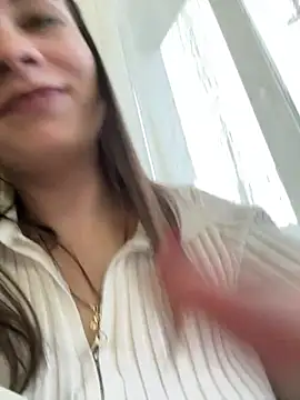 Katya_Katysha naked strip on cam for live sex video chat