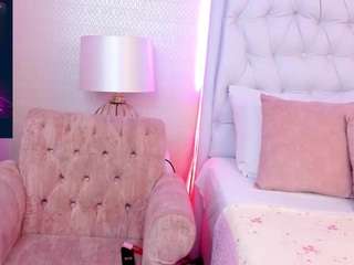 Mialevitz nude Live Sex Chat Show