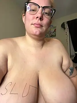 Thickarella420 naked strip on cam for live sex video chat