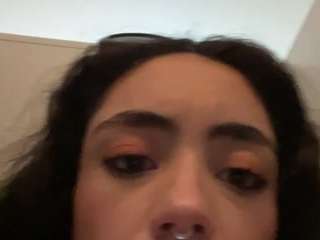Almendra nude Live Sex Chat Show