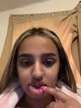 Bigbrownass489 naked strip on cam for live sex video chat