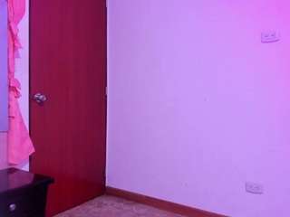 dominic-smith01 nude Live Sex Chat Show