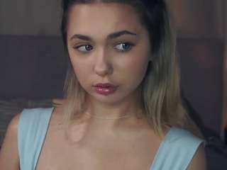 QueenieBeverley nude Live Sex Chat Show