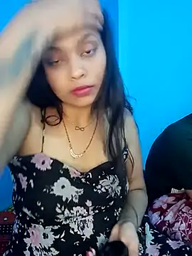Sexy_DarloSiya naked strip on cam for live sex video chat