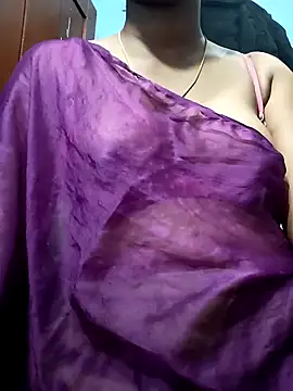 Tamillminnal naked strip on cam for live sex video chat