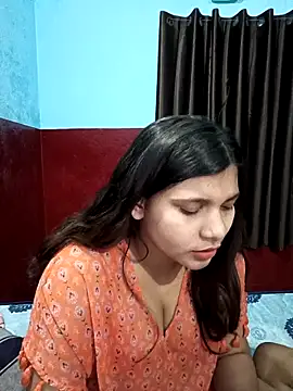 TheViralCouple naked strip on cam for live sex video chat