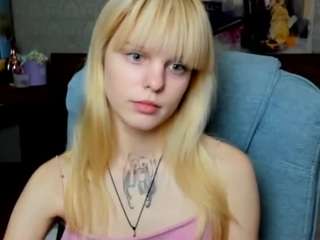 VirginaKiss nude Live Sex Chat Show