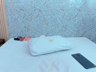 Antonella-West nude Live Sex Chat Show