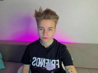 Jean-Wilsons nude Live Sex Chat Show