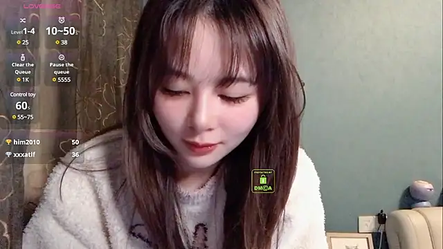 kakaqi-kokia naked strip on cam for live sex video chat