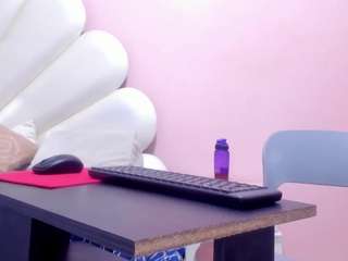 Madison-Hastingss nude Live Sex Chat Show