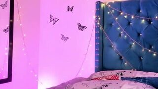 Sweet Amber nude Live Sex Chat Show